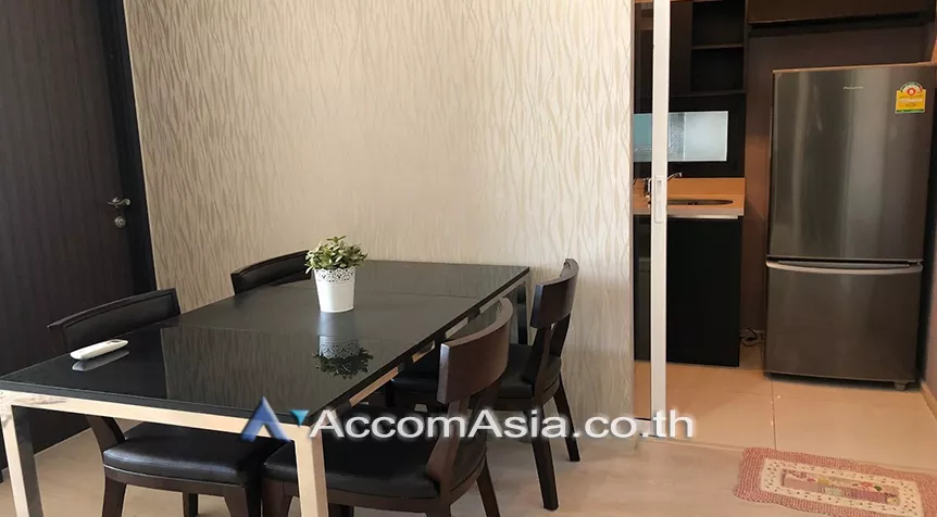  2 Bedrooms  Condominium For Rent in Sukhumvit, Bangkok  near BTS Phra khanong (13001146)