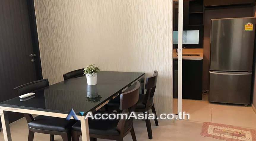 unit 2 Bedrooms  Condominium For Rent in Sukhumvit, Bangkok  near BTS Phra khanong (13001146)