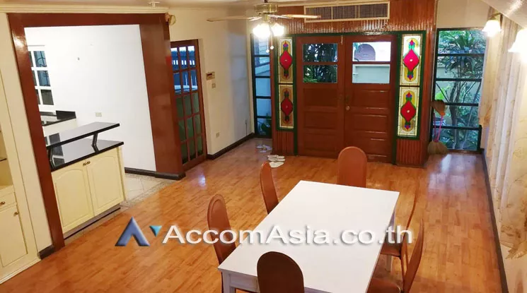  1  4 br House For Rent in sathorn ,Bangkok BTS Chong Nonsi - MRT Lumphini 13001223