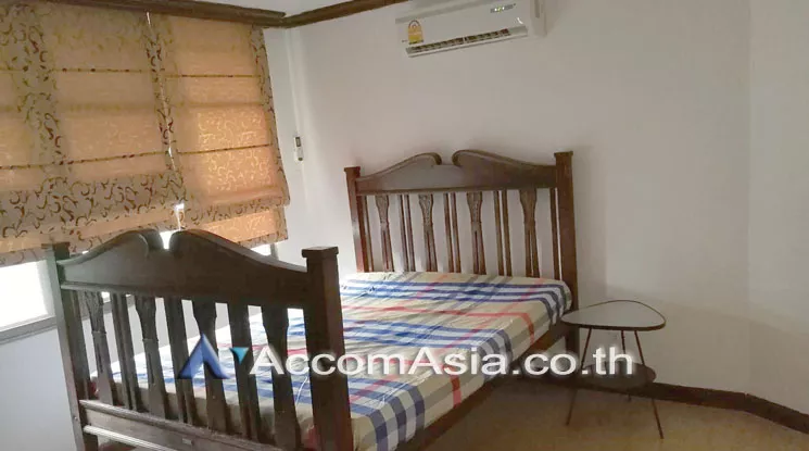 12  4 br House For Rent in sathorn ,Bangkok BTS Chong Nonsi - MRT Lumphini 13001223