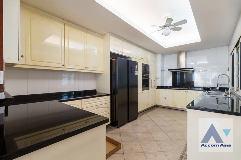 4  4 br House For Rent in Sathorn ,Bangkok BTS Chong Nonsi - MRT Lumphini 13001223