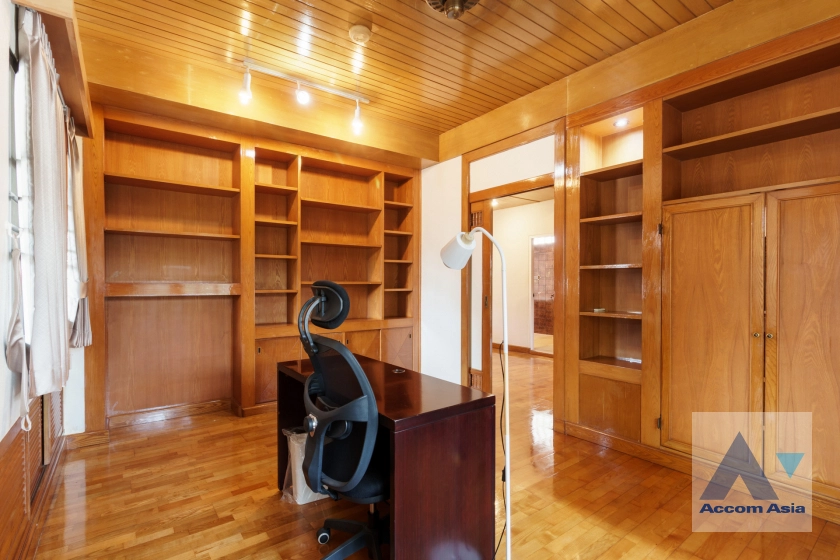 10  4 br House For Rent in Sathorn ,Bangkok BTS Chong Nonsi - MRT Lumphini 13001223