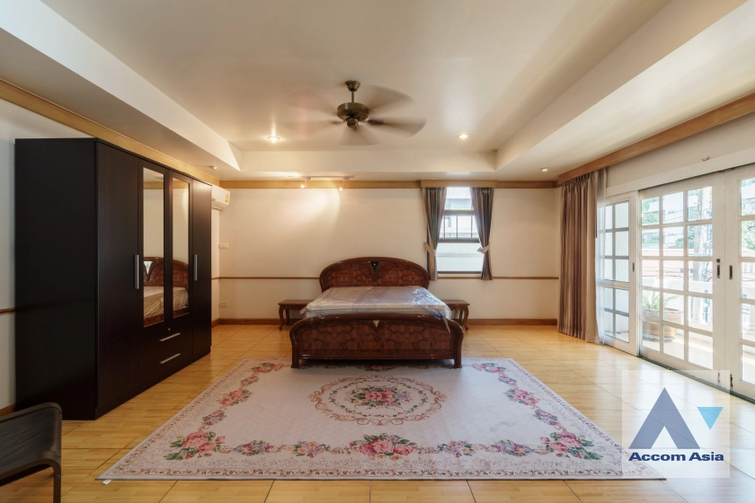 19  4 br House For Rent in Sathorn ,Bangkok BTS Chong Nonsi - MRT Lumphini 13001223