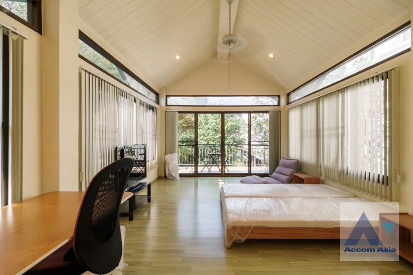 25  4 br House For Rent in Sathorn ,Bangkok BTS Chong Nonsi - MRT Lumphini 13001223