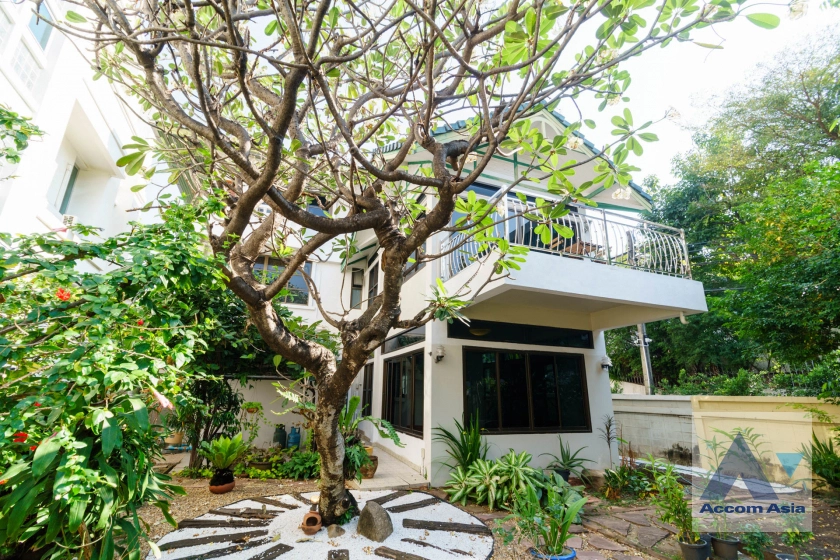 34  4 br House For Rent in Sathorn ,Bangkok BTS Chong Nonsi - MRT Lumphini 13001223