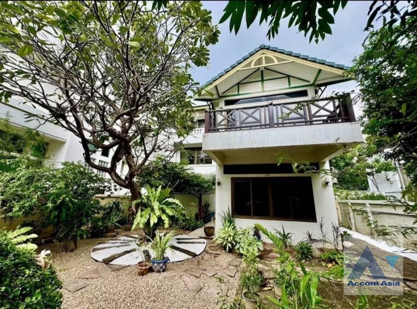 35  4 br House For Rent in Sathorn ,Bangkok BTS Chong Nonsi - MRT Lumphini 13001223