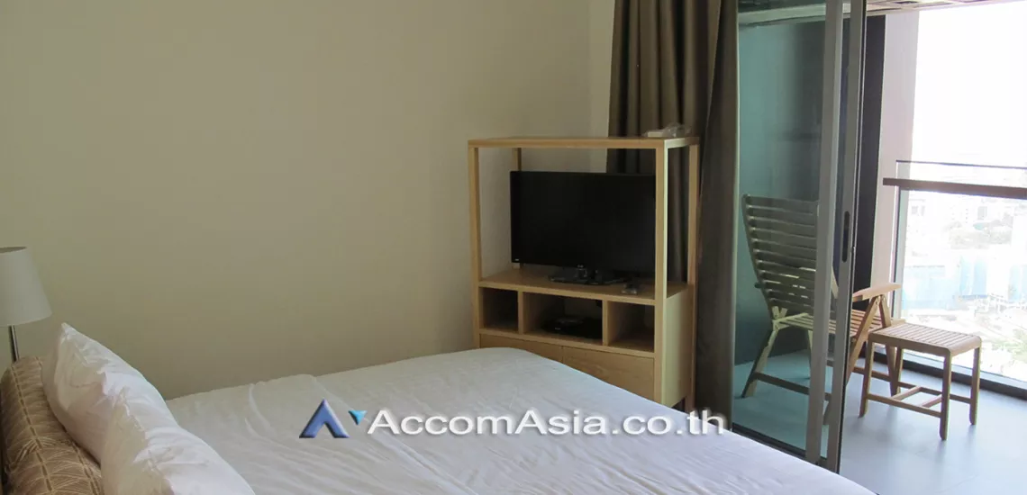  1 Bedroom  Condominium For Rent & Sale in Sathorn, Bangkok  near BRT Nararam 3 (13001227)