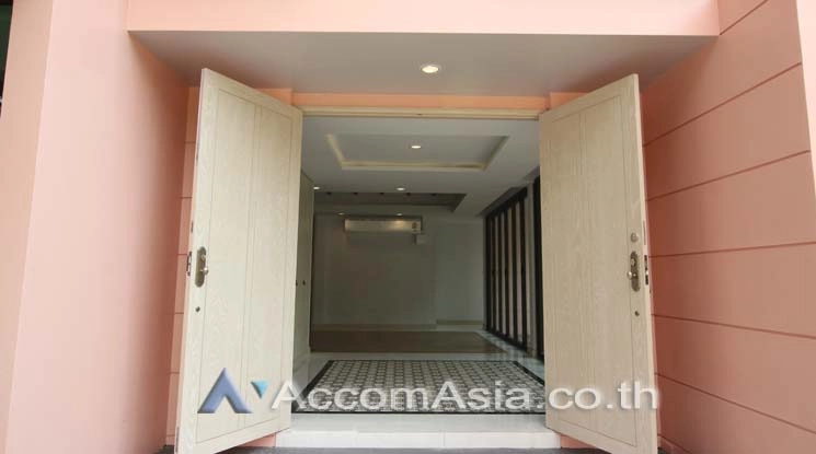 1  4 br House for rent and sale in Sathorn ,Bangkok BRT Thanon Chan at The Prestigious Residential 13001277