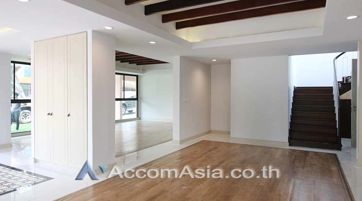 4  4 br House For Rent in Sathorn ,Bangkok BRT Thanon Chan at The Prestigious Residential 13001277