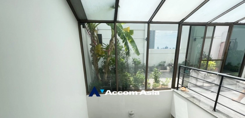  1  4 br Condominium for rent and sale in Sukhumvit ,Bangkok BTS Ekkamai at Oriental Tower 13001283
