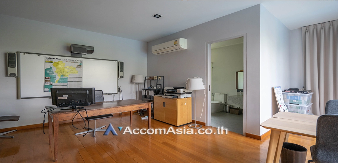 11  4 br House For Rent in Sukhumvit ,Bangkok BTS Thong Lo 13001297