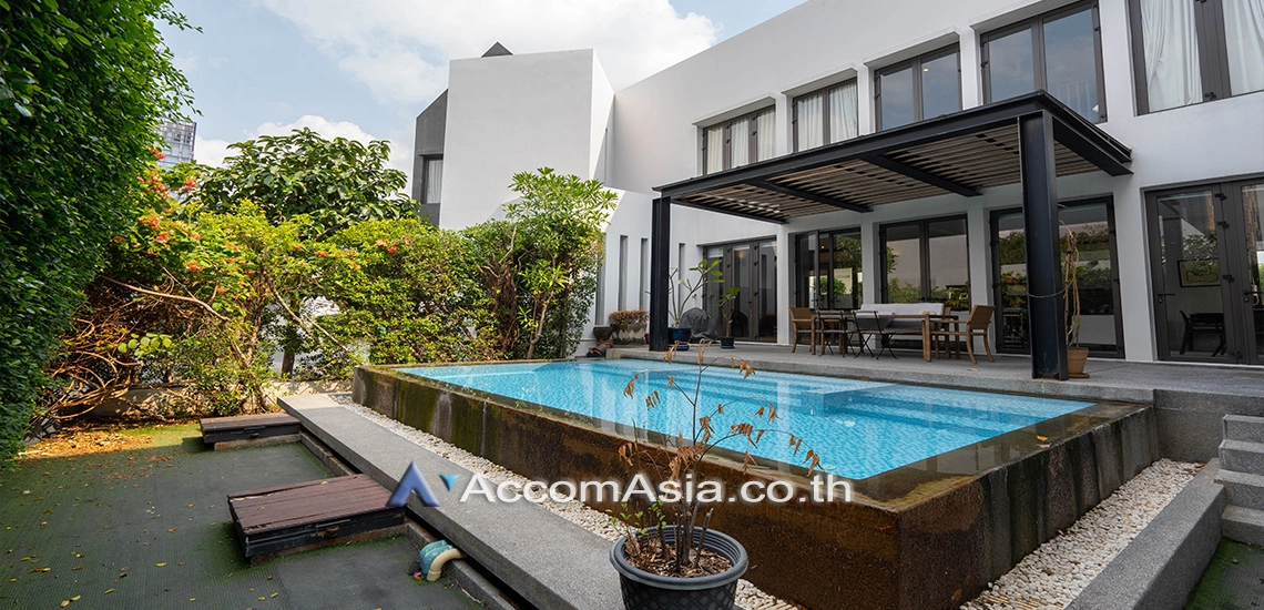 Private Swimming Pool, Pet friendly |  4 Bedrooms  House For Rent in Sukhumvit, Bangkok  near BTS Thong Lo (13001297)