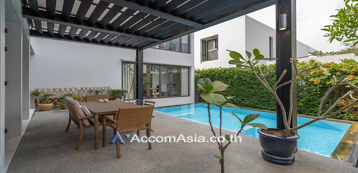 6  4 br House For Rent in sukhumvit ,Bangkok BTS Thong Lo 13001297