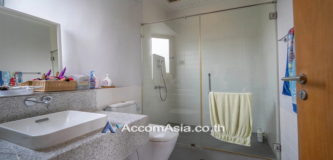 20  4 br House For Rent in Sukhumvit ,Bangkok BTS Thong Lo 13001297