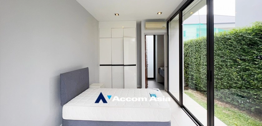 20  4 br House for rent and sale in Sukhumvit ,Bangkok BTS Thong Lo 13001298