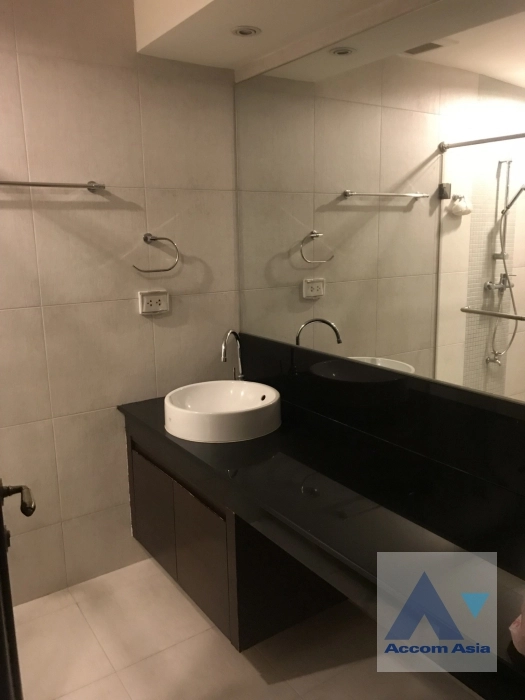 8  3 br Condominium For Sale in Sathorn ,Bangkok MRT Lumphini at The Lanai Sathorn 13001303