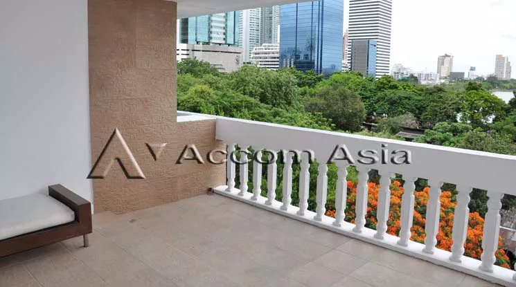 4  3 br Apartment For Rent in Sukhumvit ,Bangkok BTS Asok - MRT Sukhumvit at Family Apartment with Lake View 13001315