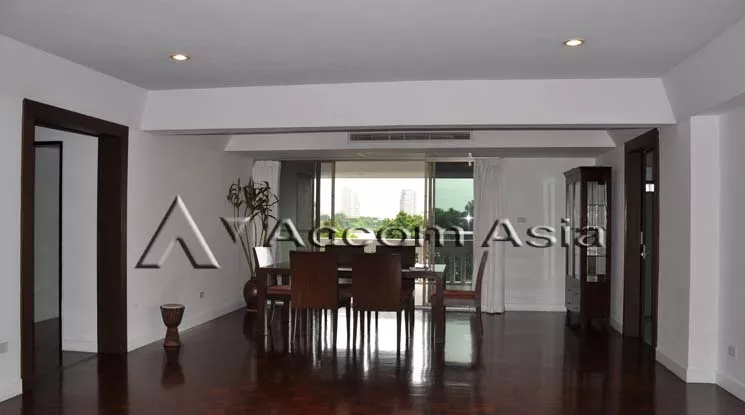 6  3 br Apartment For Rent in Sukhumvit ,Bangkok BTS Asok - MRT Sukhumvit at Family Apartment with Lake View 13001315