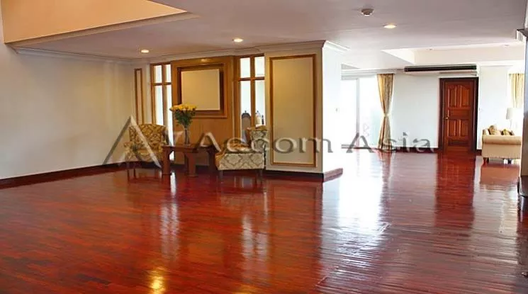 unitPet friendly |  4 Bedrooms  Apartment For Rent & Sale in Ploenchit, Bangkok  near BTS Ploenchit (10216)