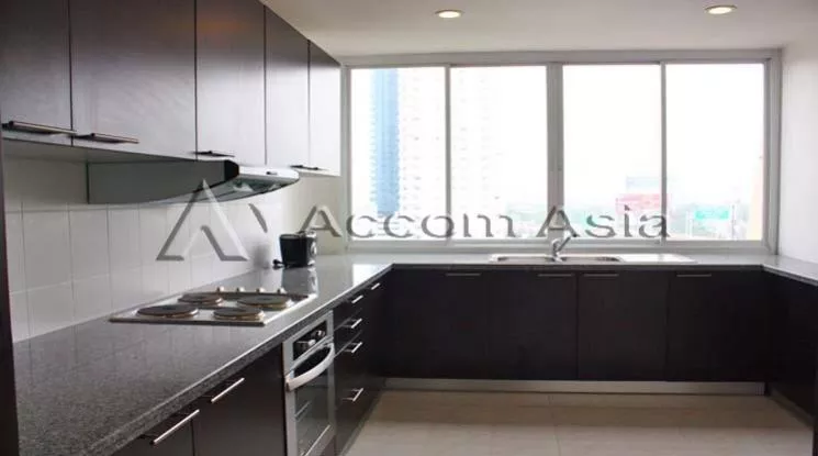 6  4 br Apartment For Rent in Ploenchit ,Bangkok BTS Ploenchit at Classic Elegance Residence 10216