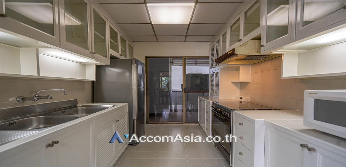 unitPet friendly |  3 Bedrooms  Apartment For Rent in Sukhumvit, Bangkok  near BTS Phrom Phong (13001352)