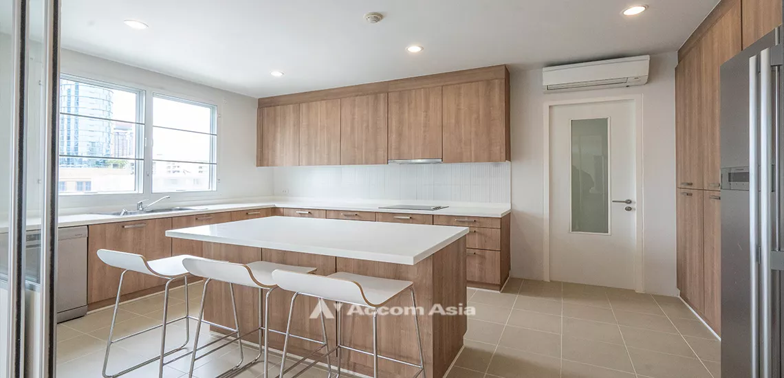 4  4 br Apartment For Rent in Sukhumvit ,Bangkok BTS Thong Lo at Minimalist Contemporary Style 13001369