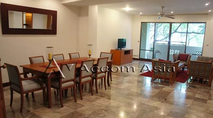  The exclusive private living Apartment  3 Bedroom for Rent BTS Phrom Phong in Sukhumvit Bangkok