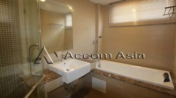 9  2 br Apartment For Rent in Silom ,Bangkok BTS Sala Daeng at Elegantly Furnished 13001385