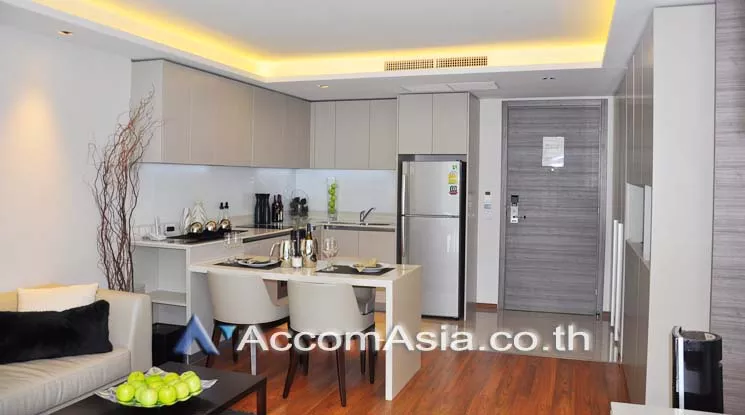 unit 1 Bedroom  Apartment For Rent in Sukhumvit, Bangkok  near BTS Ekkamai (13001425)