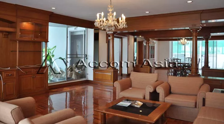  1  4 br Apartment For Rent in Sukhumvit ,Bangkok BTS Asok - MRT Sukhumvit at Newly renovated modern style living place 13001449