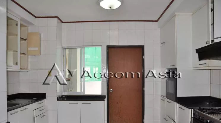7  4 br Apartment For Rent in Sukhumvit ,Bangkok BTS Asok - MRT Sukhumvit at Newly renovated modern style living place 13001449