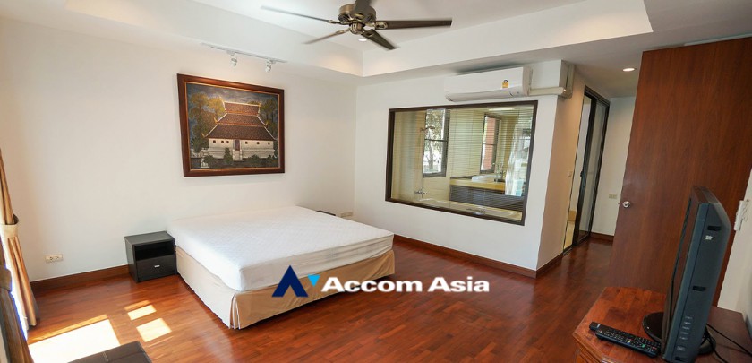17  3 br House For Rent in Sukhumvit ,Bangkok BTS Phrom Phong at House in Compound 13001450