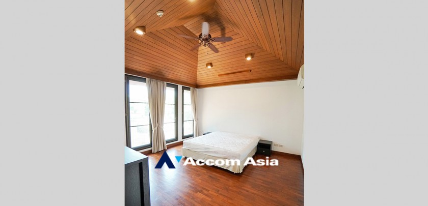 14  3 br House For Rent in Sukhumvit ,Bangkok BTS Phrom Phong at House in Compound 13001450