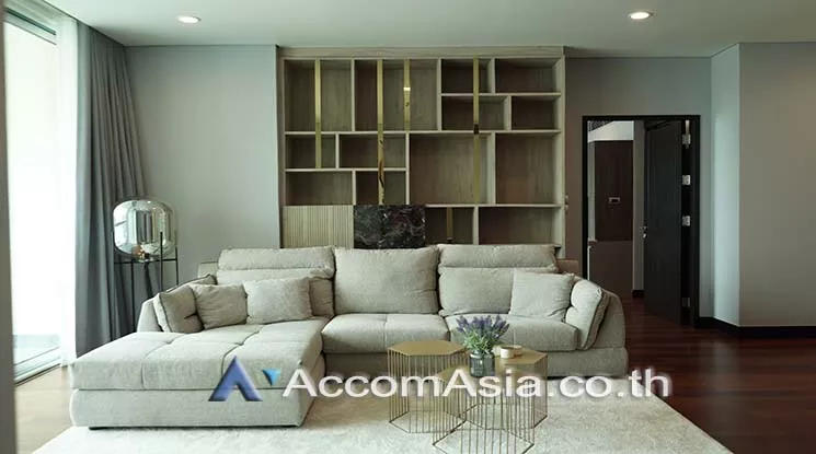  1  2 br Condominium For Rent in Ploenchit ,Bangkok BTS Chitlom at The Park Chidlom 13001494
