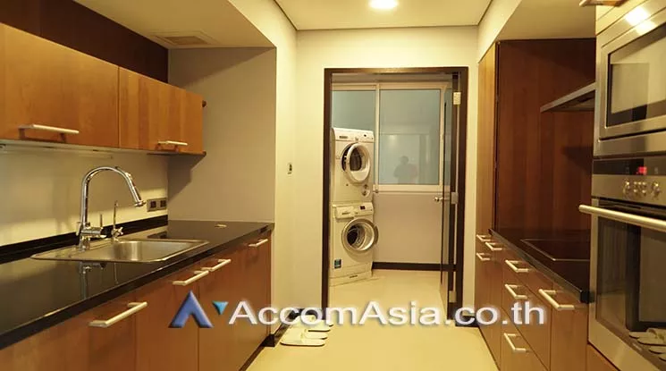 5  2 br Condominium For Rent in Ploenchit ,Bangkok BTS Chitlom at The Park Chidlom 13001494