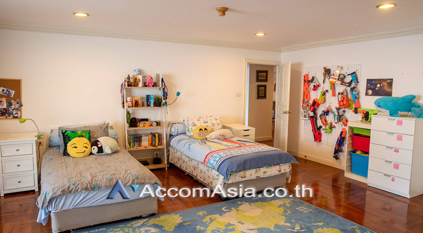 unitBig Balcony, Pet friendly |  4 Bedrooms  Apartment For Rent in Sukhumvit, Bangkok  near BTS Thong Lo (13001495)