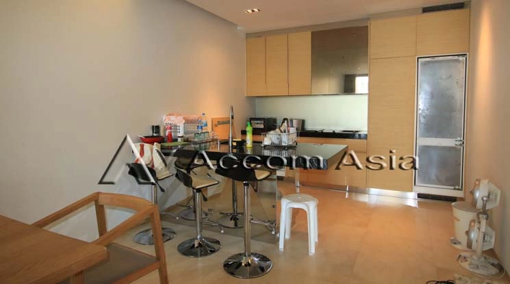  1  2 br Condominium For Rent in Silom ,Bangkok BTS Sala Daeng - MRT Silom at Saladaeng Residences 13001497