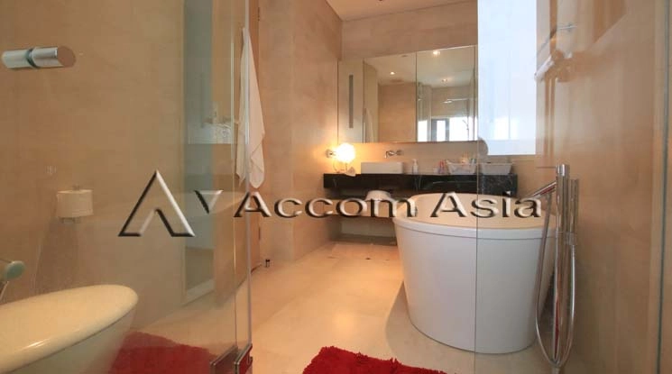 9  2 br Condominium For Rent in Silom ,Bangkok BTS Sala Daeng - MRT Silom at Saladaeng Residences 13001497