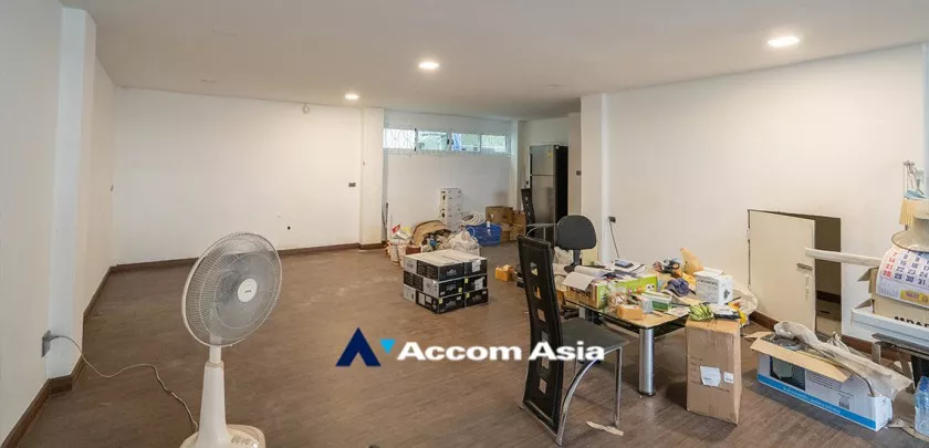 6  5 br Townhouse For Rent in Sukhumvit ,Bangkok BTS Thong Lo at Thonglo Classic Home 13001499