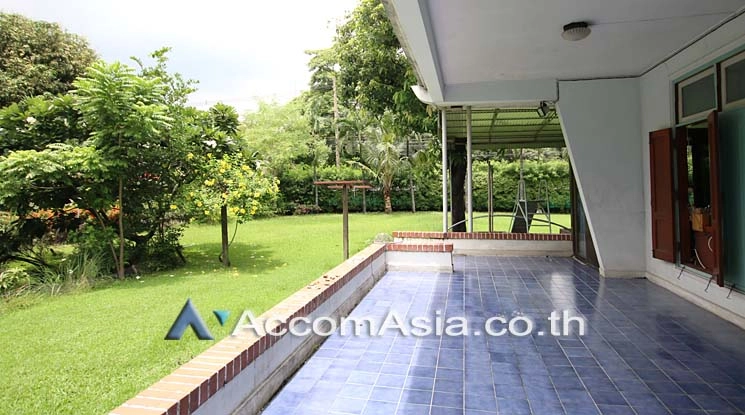 5  4 br House For Rent in Sukhumvit ,Bangkok BTS Phra khanong 13001504