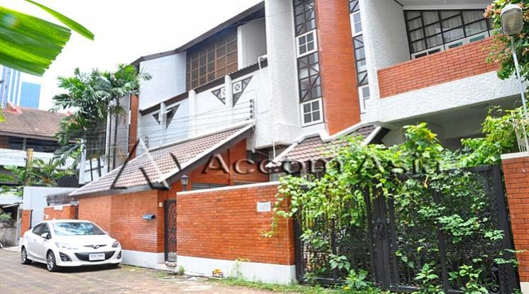  2  3 br Townhouse for rent and sale in Ploenchit ,Bangkok BTS Ploenchit 13001516