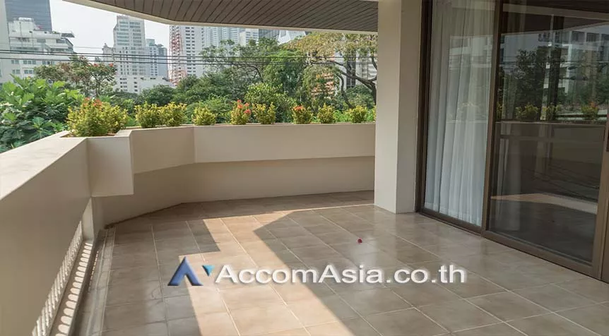 unitHuge Terrace, Pet friendly |  3 Bedrooms  Apartment For Rent in Sukhumvit, Bangkok  near BTS Phrom Phong (10220)