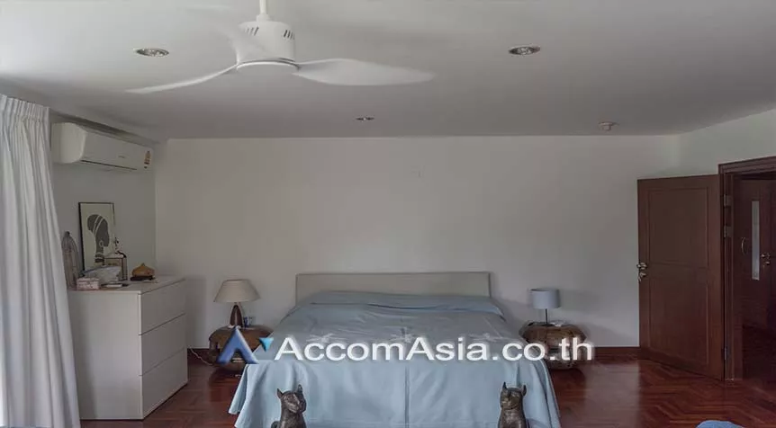 7  3 br Apartment For Rent in Sukhumvit ,Bangkok BTS Phrom Phong at A whole floor residence 10220