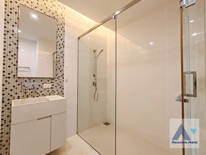 22  2 br Condominium for rent and sale in Sukhumvit ,Bangkok BTS Asok at The Room Sukhumvit 21 13001569