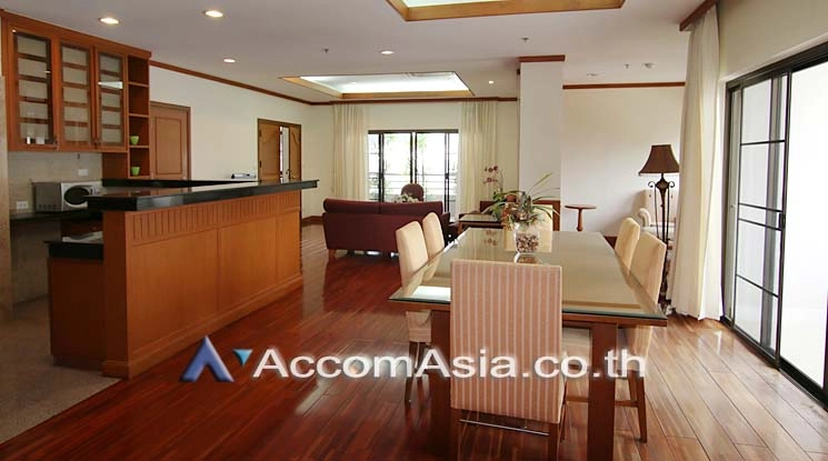 10  3 br Apartment For Rent in Sathorn ,Bangkok BTS Chong Nonsi at Cozy Low-rise Apartment in Sathorn, Walk to BTS 6 mins. 13001586