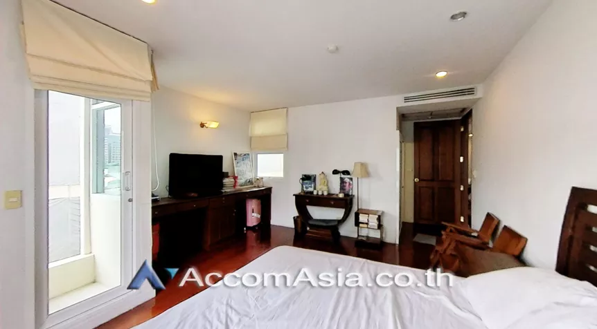 7  2 br Condominium For Sale in Ploenchit ,Bangkok BTS Ratchadamri at Baan Thanon Sarasin 13001591