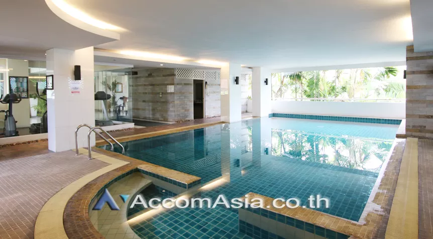 11  2 br Condominium For Sale in Ploenchit ,Bangkok BTS Ratchadamri at Baan Thanon Sarasin 13001591