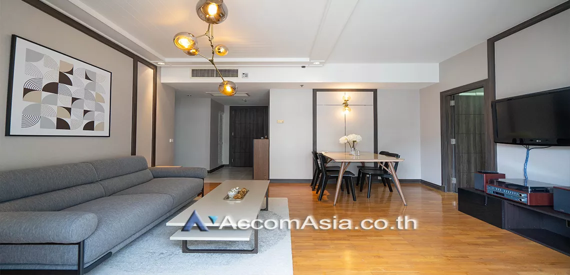unit 1 Bedroom  Condominium For Rent in Ploenchit, Bangkok  near BTS Chitlom (13001594)
