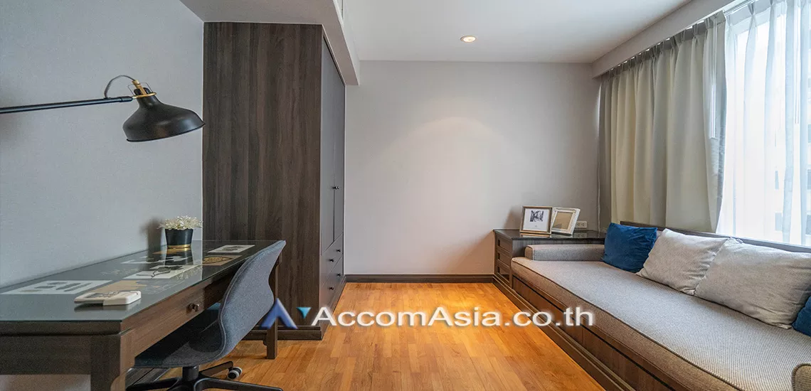5  1 br Condominium For Rent in Ploenchit ,Bangkok BTS Chitlom at Langsuan Ville 13001594