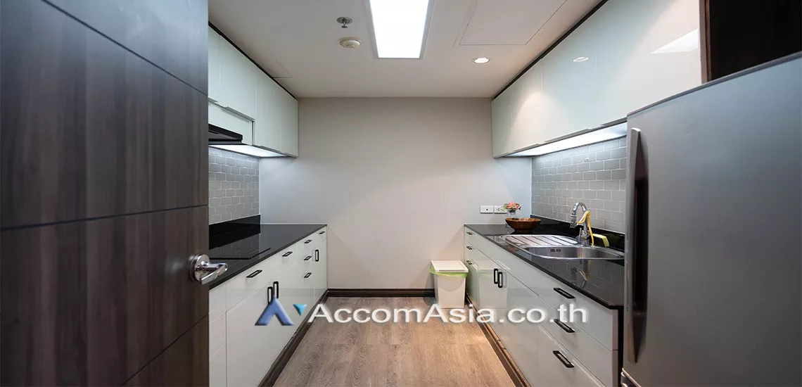 7  1 br Condominium For Rent in Ploenchit ,Bangkok BTS Chitlom at Langsuan Ville 13001594